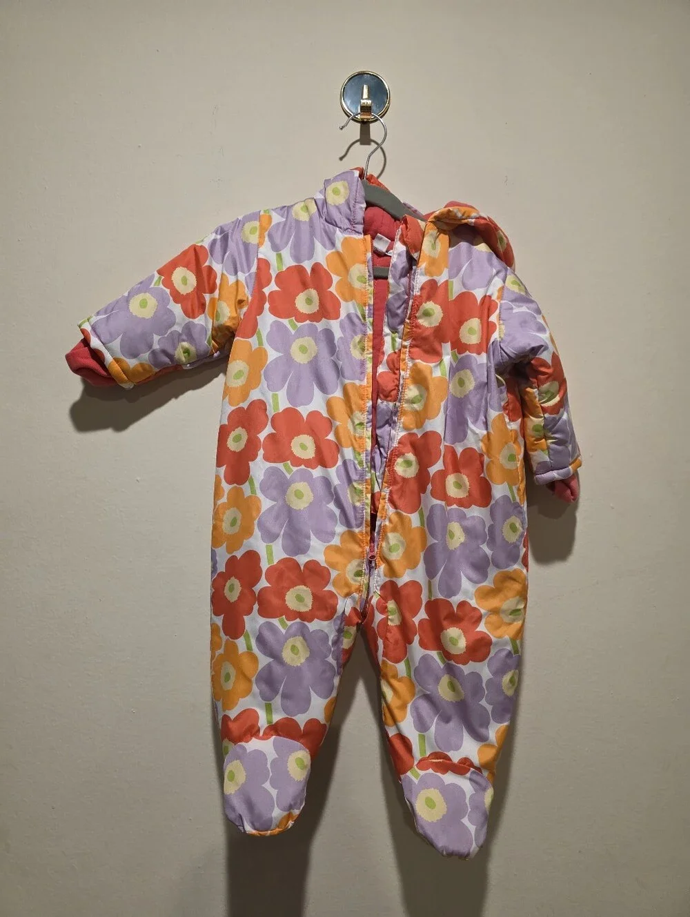 Marimekko infant floral snowsuit, bunting, and puffer pram in size 68 / 6 Months